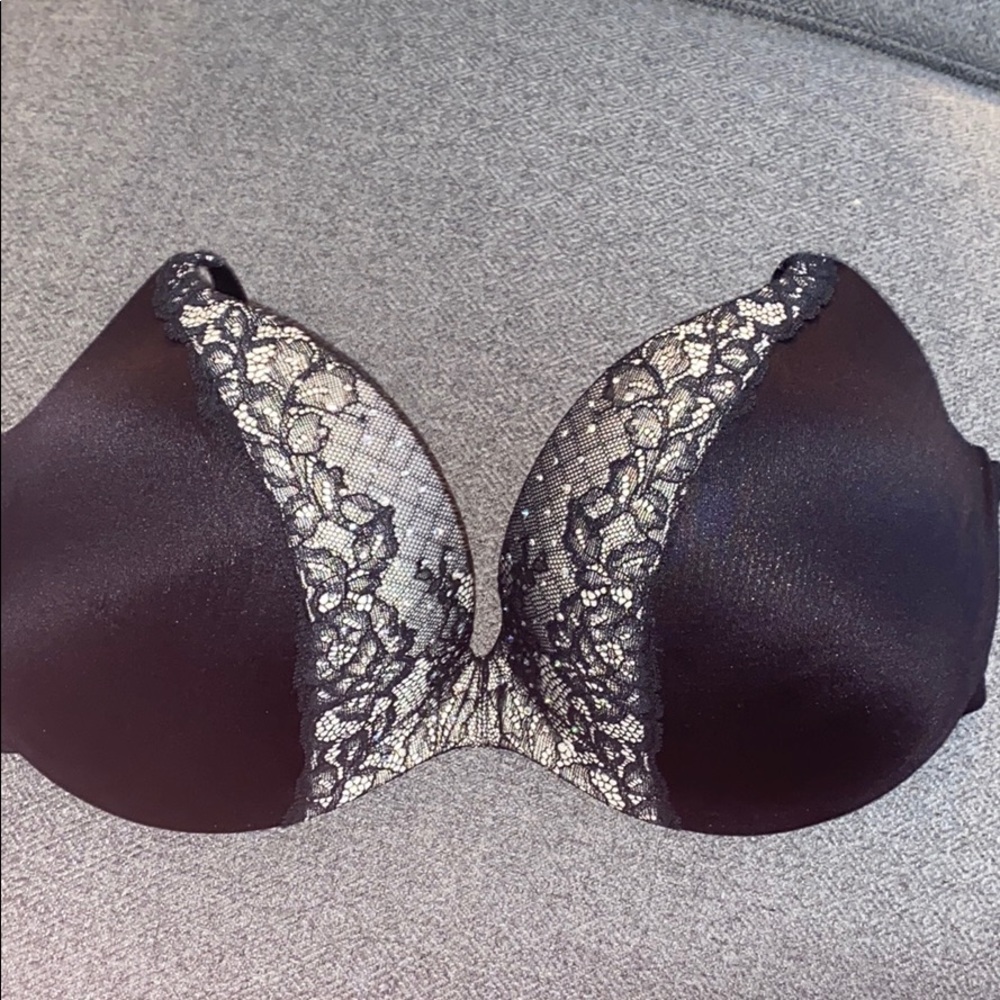Body Kiss Push Up Bra